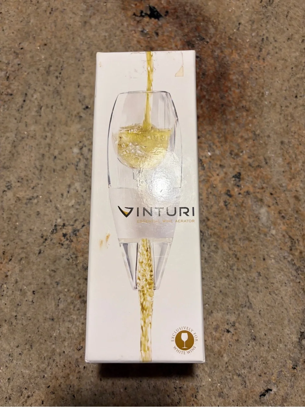 Inturi White Wine Aerator - White